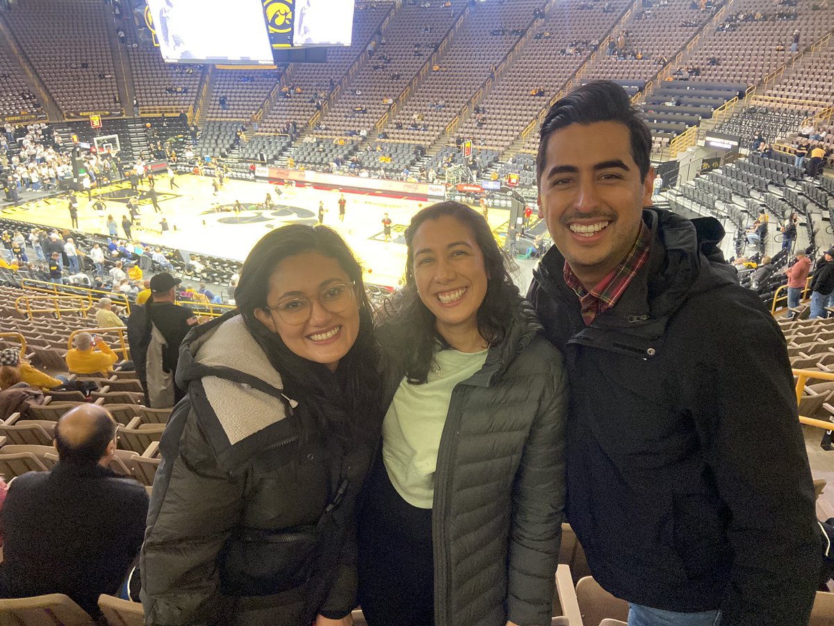 tefyflores_c's tweet photo. Let’s go hawks! #fightforiowa https://t.co/uewjpDTQvM