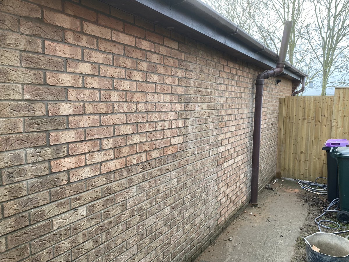 R_WBuilding's tweet image. Work we completed this week on a garage conversion for Baker Builds Ltd.
