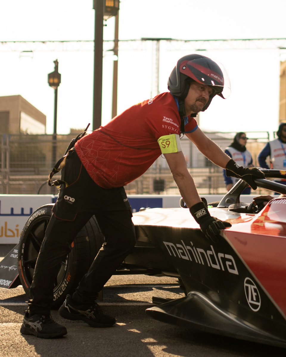 Mahindra Racing on Twitter: