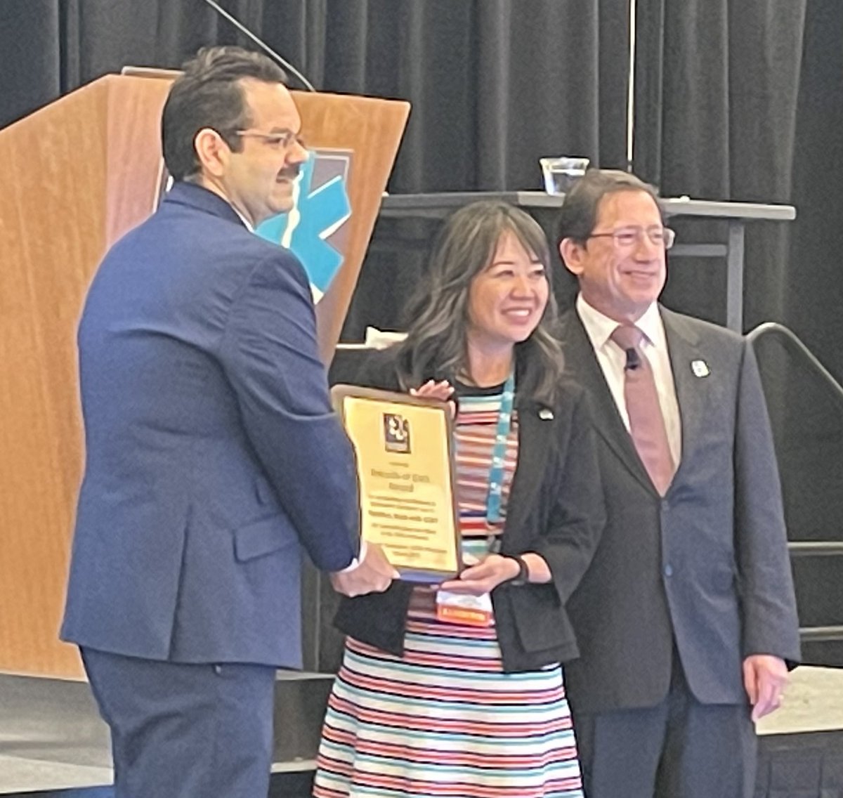 Thank you <a href="/NAEMSP/">NAEMSP</a> for awarding #FirstNet Built with AT&amp;T the Friends of #EMS Award. We are so pleased and proud to support your response and delivery of emergency medical care and answering our calls for help in our time of need all day, every day. #NAEMSP2023