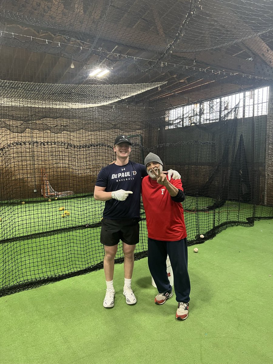 OVigerust's tweet photo. Back at it w pops! @DePaulPrepBSBL https://t.co/nvMLcMP1ok