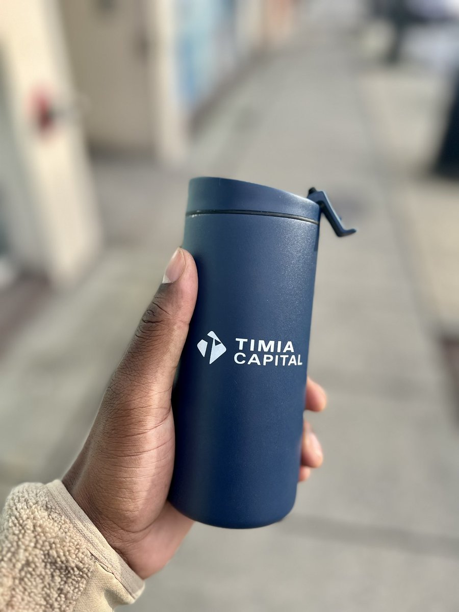 everyone has a favourite travel mug