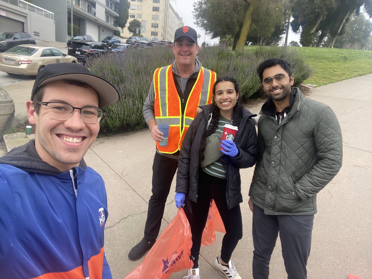NNeighborsD2's tweet photo. Just 4 of our 16 motivated volunteers for our cleanup in Pacific Heights this morning. Thank you to @Starbucks for sponsoring our coffee and @sfpublicworks for the supply and logistics! @RefuseRefuseSF @WeAreTogetherSF https://t.co/BCMNku0hMn