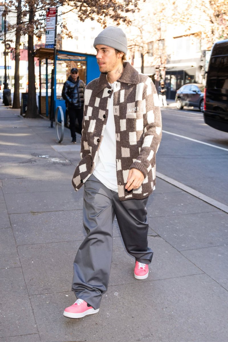 Justin Media México on Twitter "📸 Enero 28 Justin Bieber llegando a