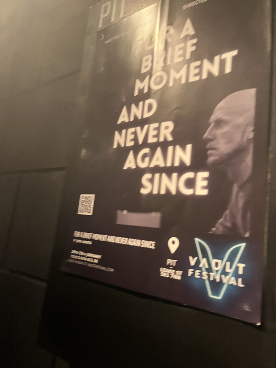 My first Vault show! Great to see some new writing and gets me more excited for my turn 😂 congrats to the team behind <a href="/BriefMomentPlay/">For a Brief Moment and Never Again Since</a> 🙌🙌