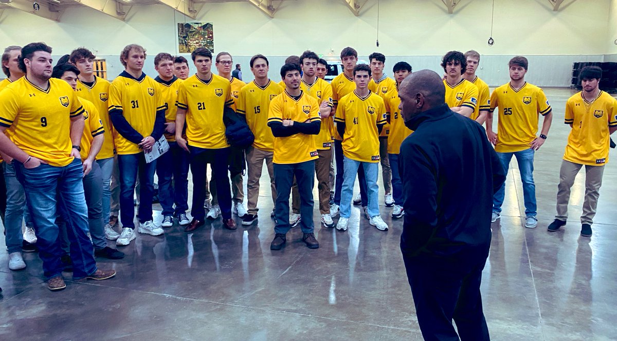 UNC_BearsCoach's tweet photo. TIM “ROCK” RAINES, MLB Hall of Famer!  

Thank you Tim for giving our players time and valuable message!!  

Our boys volunteering their time at the Annual Friends of Baseball Greeley event.  Very Proud representation from UNC BASEBALL!!!!!
#getupgreeley. https://t.co/LDMykWJlQ3