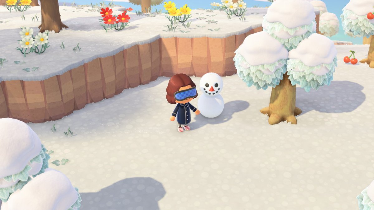 MsShadami's tweet photo. #AnimalCrossing #ACNH #NintendoSwitch my 9 year old loves the museum. <3 Pictures found on my switch. adorable. https://t.co/LlwrcThbGX