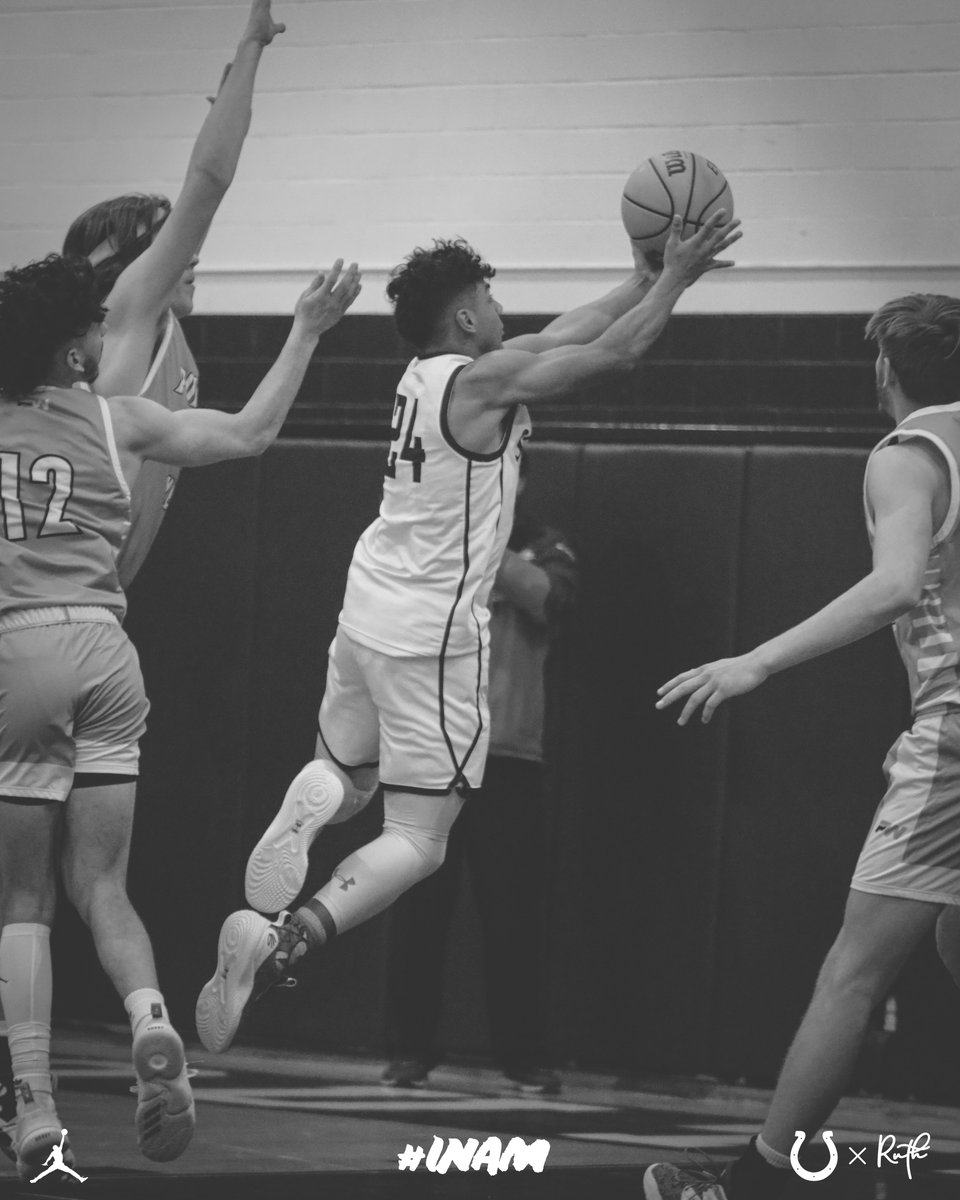 PuebloSouthBB's tweet photo. 𝙒𝙚 𝙬𝙚𝙧𝙚 𝙫𝙞𝙘𝙩𝙤𝙧𝙞𝙤𝙪𝙨.

Plenty of things to be proud of last night, plenty of areas of improvement. But that student section…holy cow!

#INAM | #COLTure | #COPreps

@mauriceaustin24 | @MateoEsq | @DezmonGregory | @Markus_Morita55 https://t.co/5xzssGoi4m