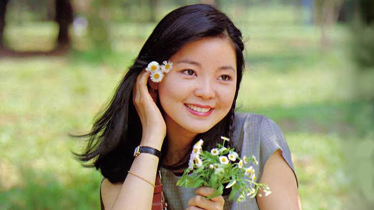      Teresa Teng -    (1984) HAPPY  BIRTHDAY 