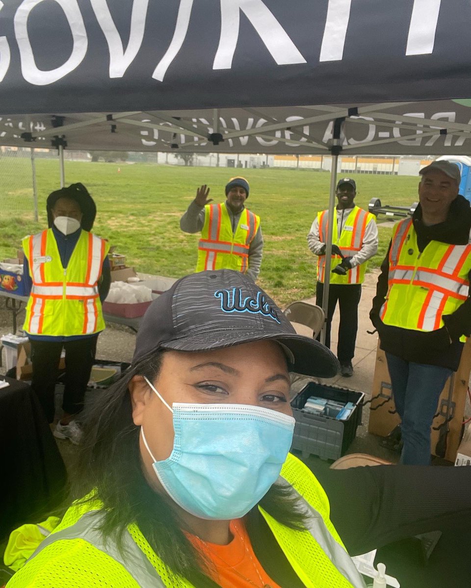 angelaandrewsus's tweet photo. Thank you to the Keep Hayward Clean and Green Task Force for your service to our community. #keephaywardcleanandgreen #wearorange #hayward #gottocoordinate 🍊@cityofhayward https://t.co/D8fgh70Iq7
