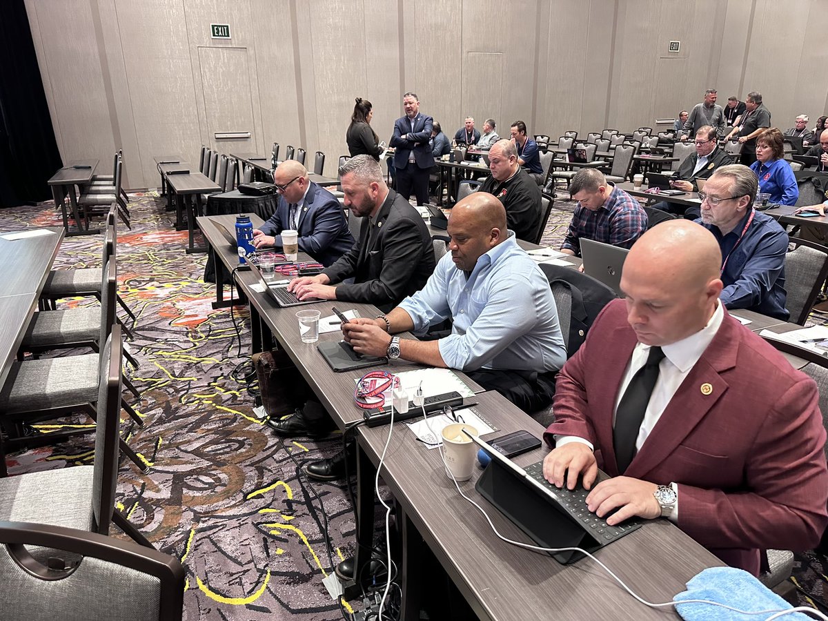 team10th's tweet image. Your #Team10th DFSRs &amp;amp; DVP got an early start to #ALTS2023. DFSRs will attend additional training today and tomorrow before the start of ALTS. They will gain valuable insight &amp;amp; knowledge to help our local leaders in every state in the 10th district.
#NoLocalLeftBehind