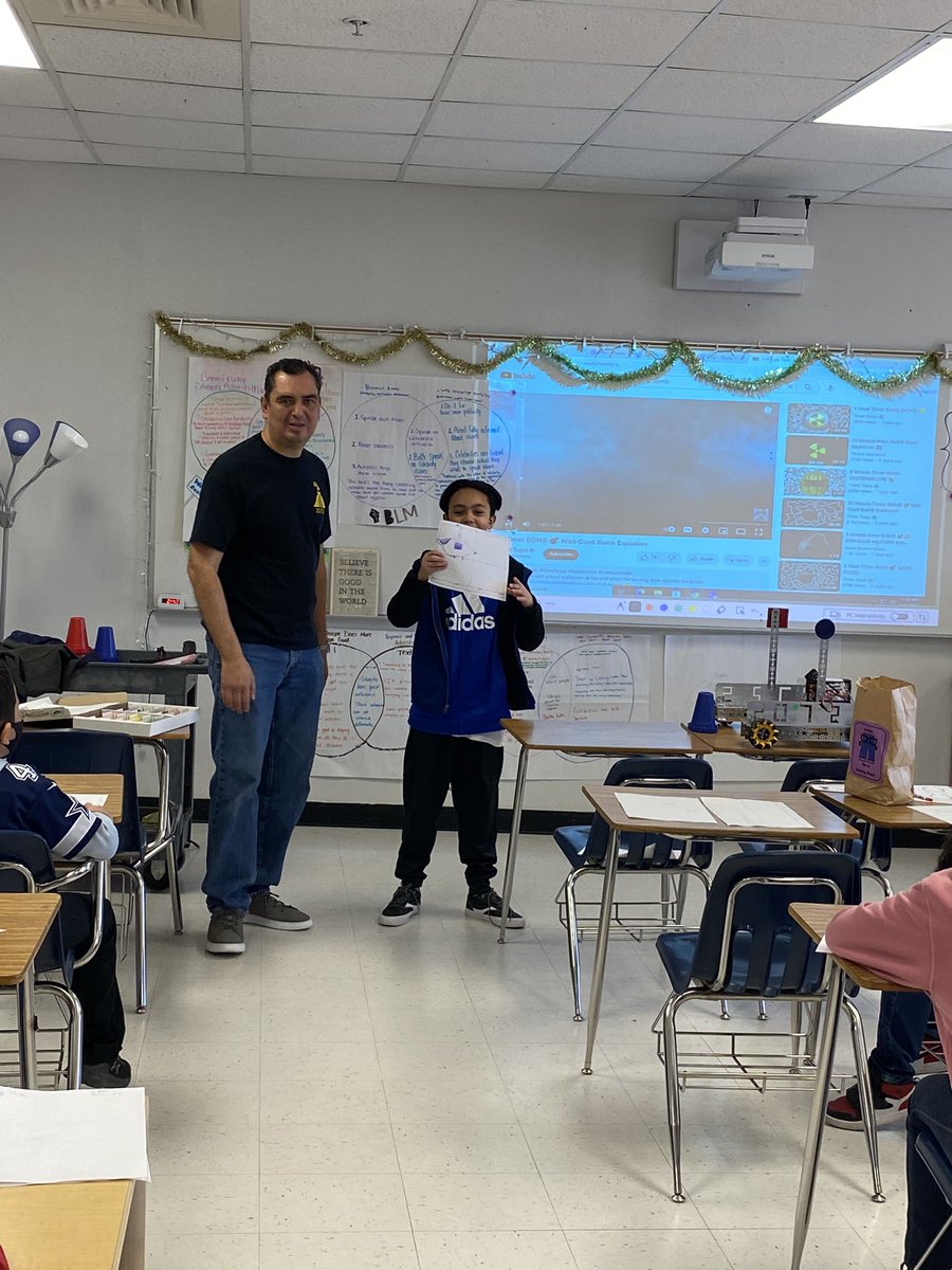 EldoRobotics's tweet photo. We had an awesome turnout at todays bridge camp with 42 kids in attendance it was awesome seeing everyone’s designs!!!! And enjoyment of todays camp! @EDAztecs_HS @RReyes_EDHS https://t.co/YVkWigpOVG