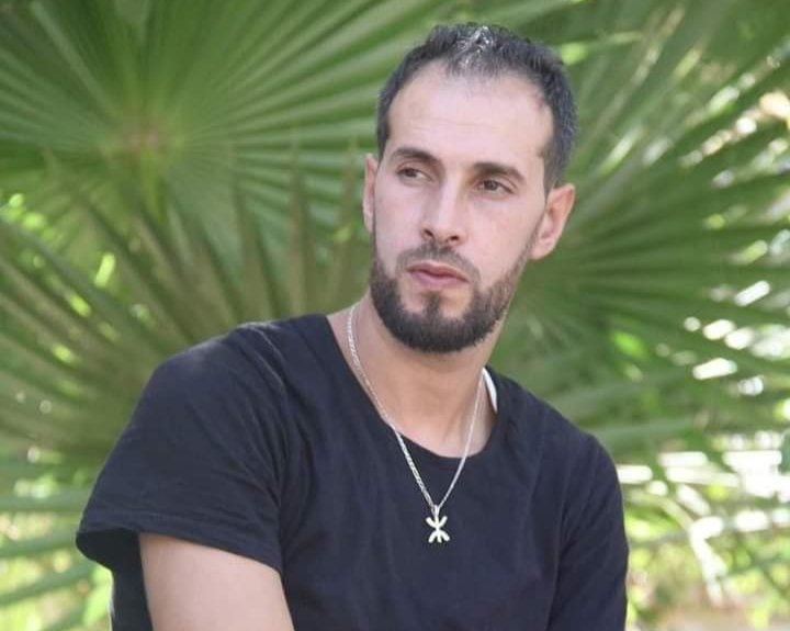 sdabouz's tweet photo. 16 détenus sont en grève de la faim depuis le 15 janvier à Oran contestants les peines sévères des accusés d'appartenance au MAK jugée et la non-programmation des autres et mauvais traitement. 
certains ont été mis en isolement avec négligence et ds le froid. 
#Source_Radio_m. https://t.co/i3wIkLqBky