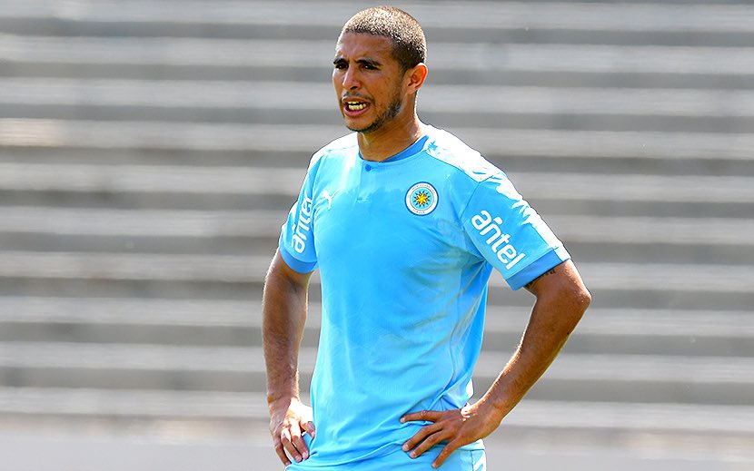 JuanIGallegos_'s tweet photo. Les traigo un breve hilo de futbolistas uruguayos LIBRES actualmente.

Estos jugadores no tienen contrato con ningún club y pueden fichar con cualquier equipo solo acordando el contrato.

Compartiendo el tweet ayudaría mucho no solo a mi sino a los jugadores también, gracias! https://t.co/zac0Jb8dDQ