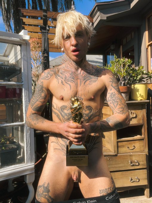 2 pic. Won my first @GayVN award ?! Thank you to everyone whose supported & believed in me ?. Especially