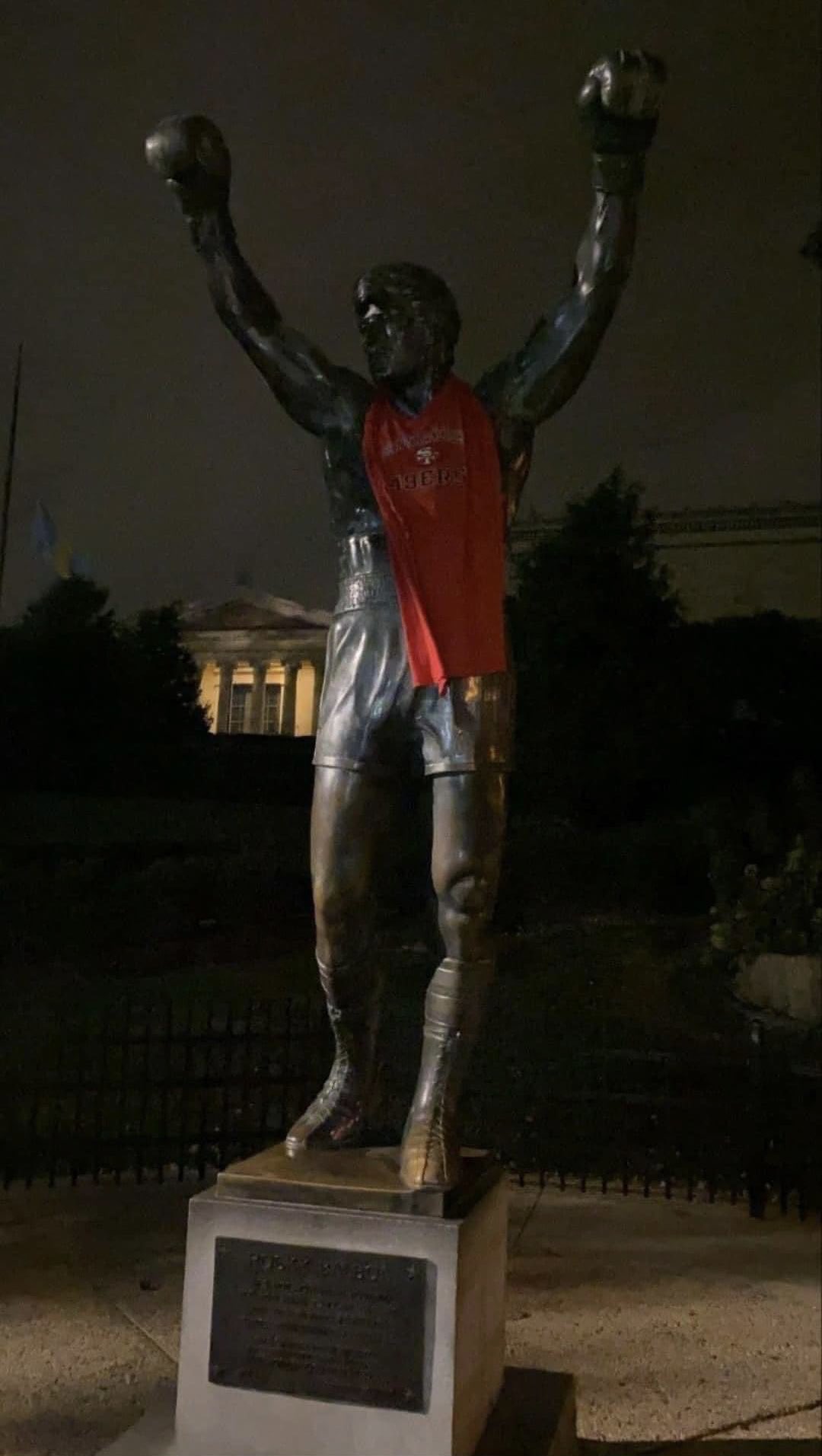 rocky statue 49ers