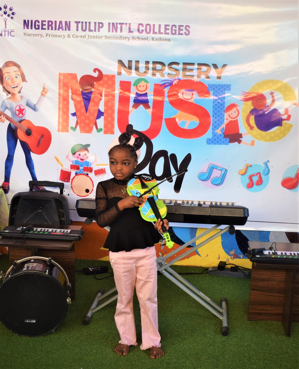NticNur_Pry's tweet photo. NTIC NURSERY FRIENDSHIP AND MUSIC DAY
#Funtime
#Actofgiving
#Musicalinstrument
#Loveforoneanother
#Amazingpupils
#Nticuniqueness
#Nticschools
#Bestschool
#Therightenvironmentforlearning https://t.co/kkQhs6MqKN