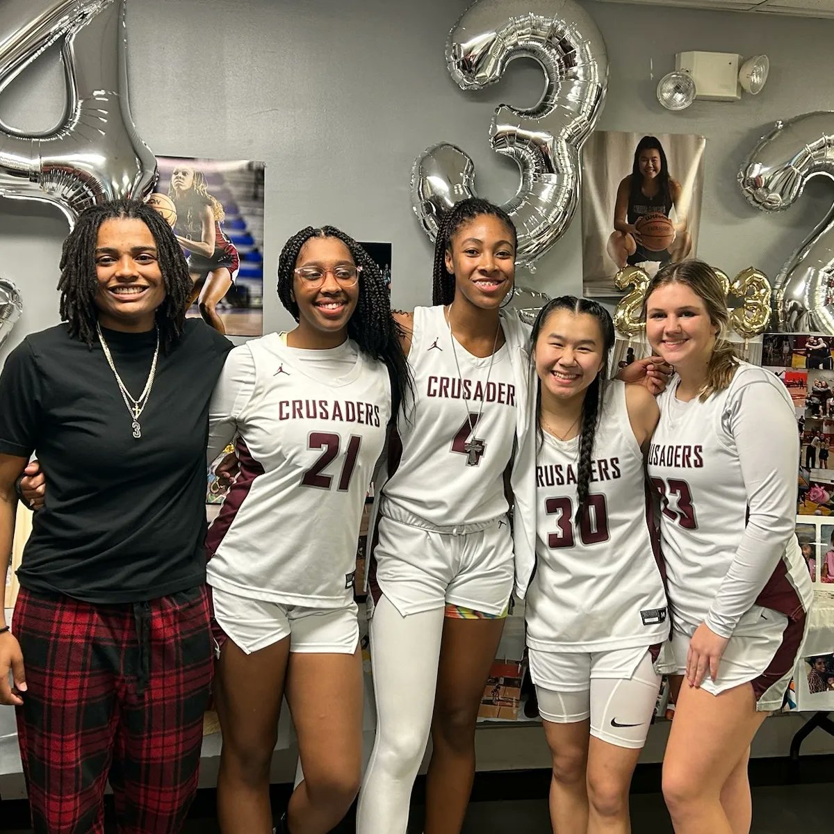 DemetriusCherry's tweet photo. Senior Night for Journie! We are excited for all God has planned for you. https://t.co/i6lyfN5cz6