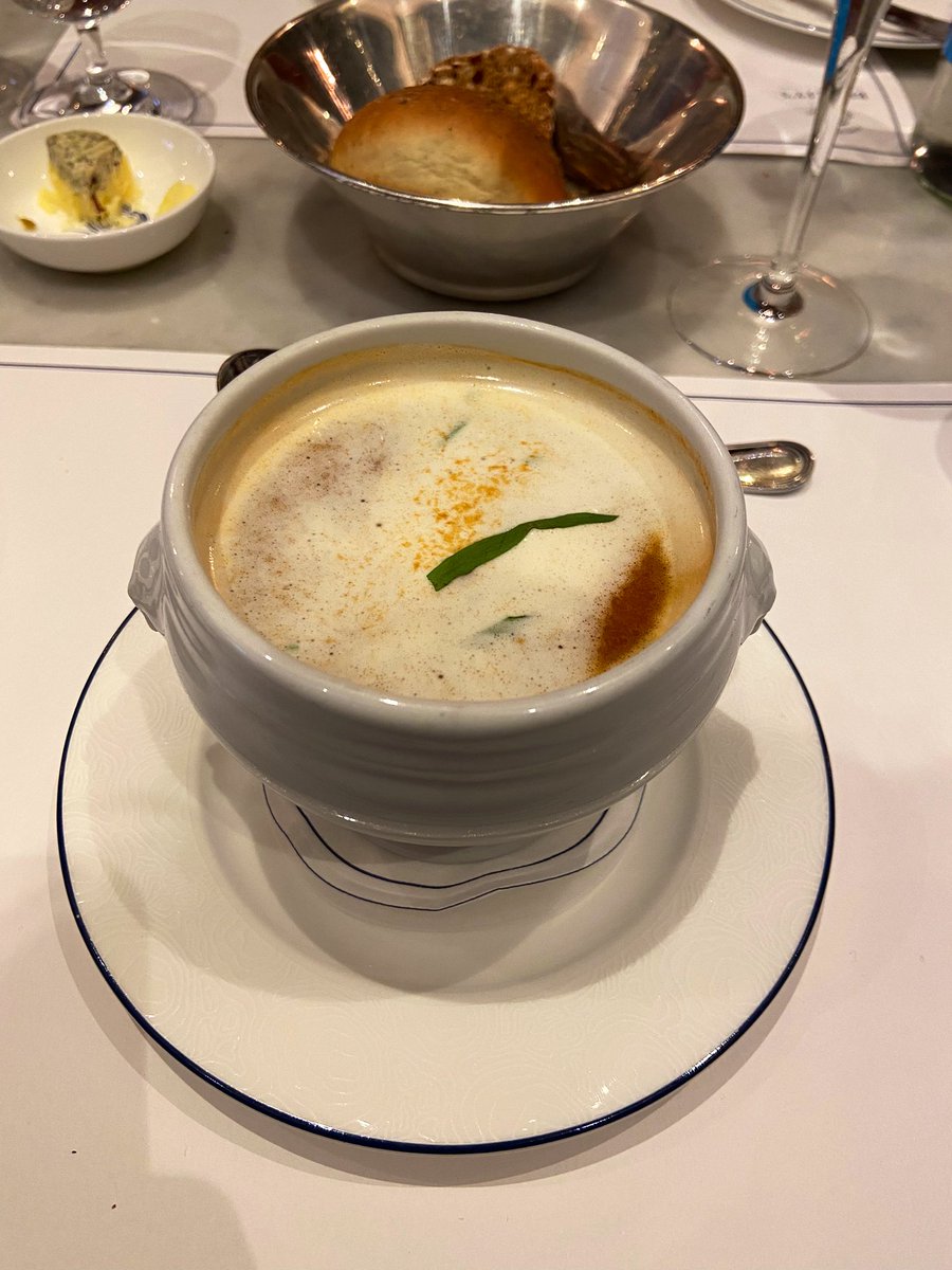 Aaron Conor Jolley tweet media