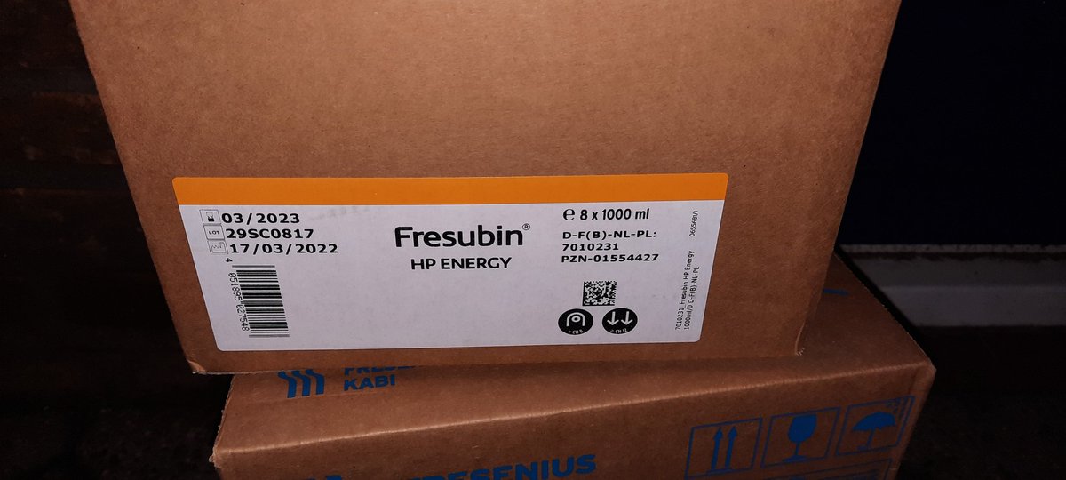 Ja hoor, <a href="/PostNL/">PostNL</a> levert weer gewoon voeding af zonder dat er iemand thuis is. Dit treffen we aan na een dag weg te zijn geweest. #fail #alweer