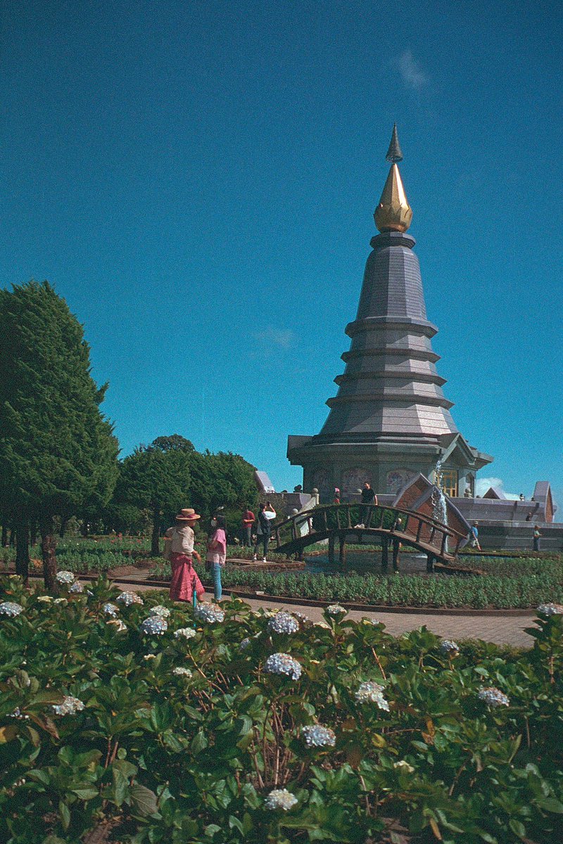 MR_BCR's tweet photo. thailand on 35mm shot by me https://t.co/N3gKVg3mIA