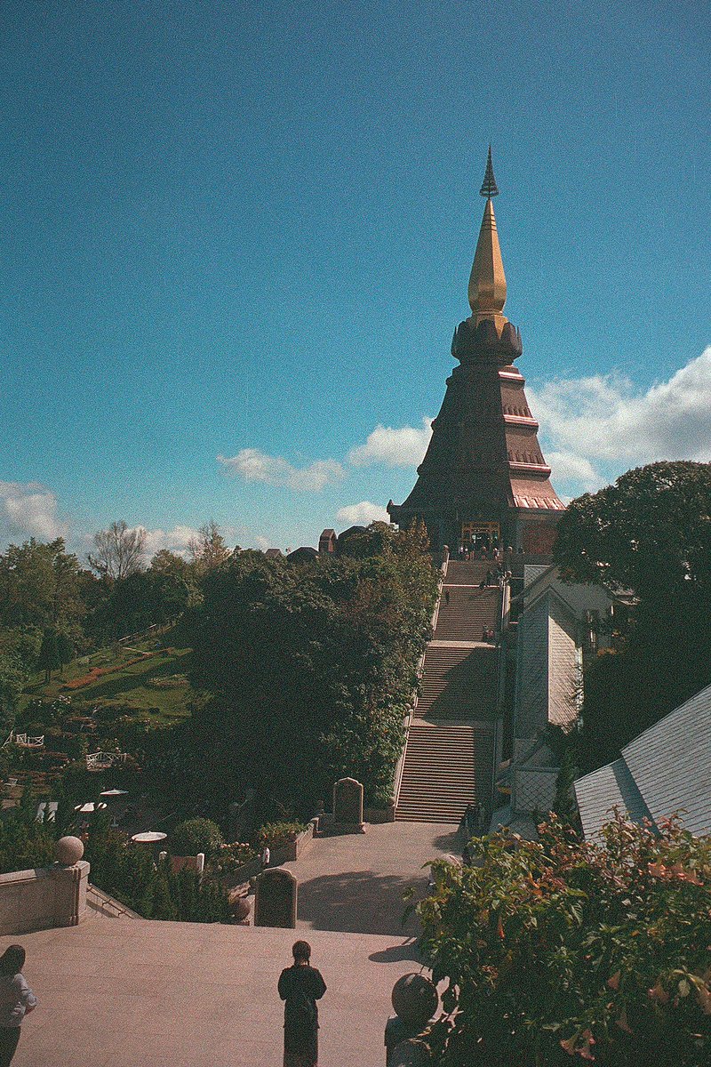 MR_BCR's tweet photo. thailand on 35mm shot by me https://t.co/N3gKVg3mIA