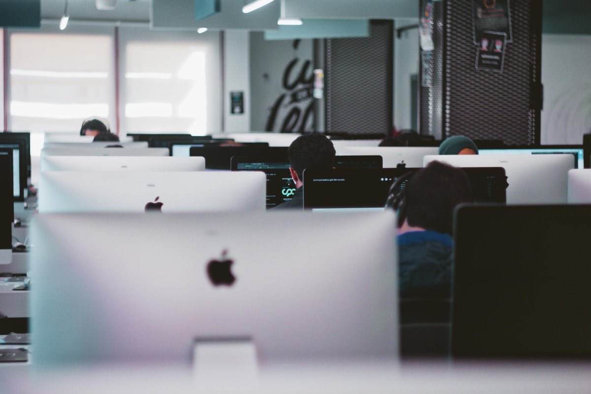 Our second contest of the 2022-2023 season 🔥.

So proud of our members for pushing through the challenges and coming out on top, see you all in the next one 💚

📷: <a href="/brkncookie/">broken cookie</a>

#cpc1337 #competitive_programming