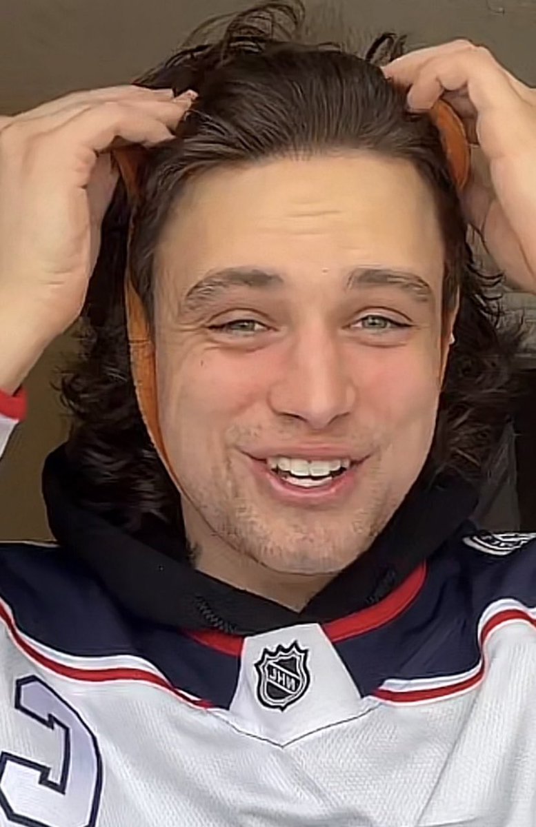 MaryJaneKilgor2's tweet image. The funniest live ever😂🤣😂 #noinstructions