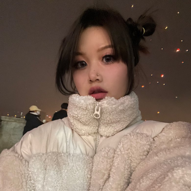 LeoRhys8's tweet photo. 新年快乐 https://t.co/B4x515N3Tk