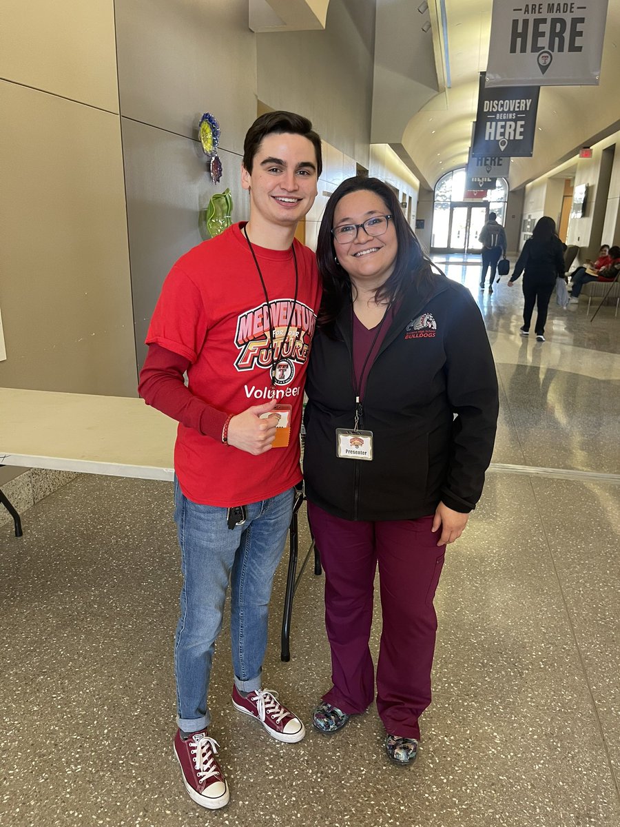 Got the pleasure of seeing our alumni Yahir volunteering at Medventures! So proud to know he is focusing on his medical career and is getting ready to apply for medical school at Paul Foster! We wish you the best Yahir!!!