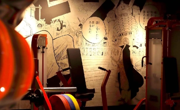 🏋️ Une salle de sport #OnePiece vient d'ouvrir au Japon !

#OnePieceFitness #BragMen a commencé à accueillir ses adeptes le 13 janvier dernier au cœur de #Shibuya 👇😱