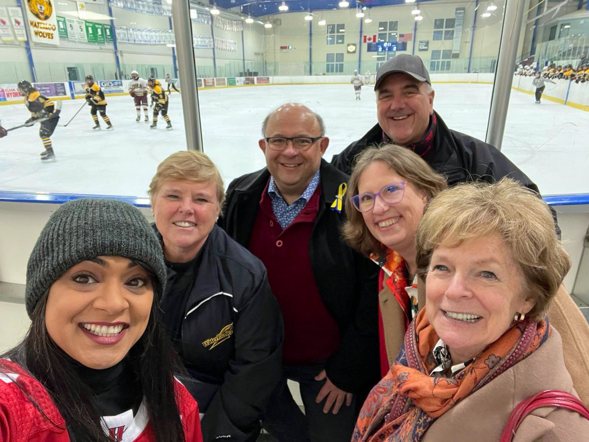 Catching up on tweets after a busy week! Last weekend I was honoured to be invited by <a href="/wloogmha/">Waterloo Girls Minor Hockey Association</a>, <a href="/waterlooravens/">Waterloo Ravens</a> &amp; @KWRangersPWHL to celebrate Caitlin Kramer &amp; the whole <a href="/HockeyCanada/">Hockey Canada</a> U-18 girls world hockey championship 🥇 gold medal winning team. Congrats on an amazing series!
