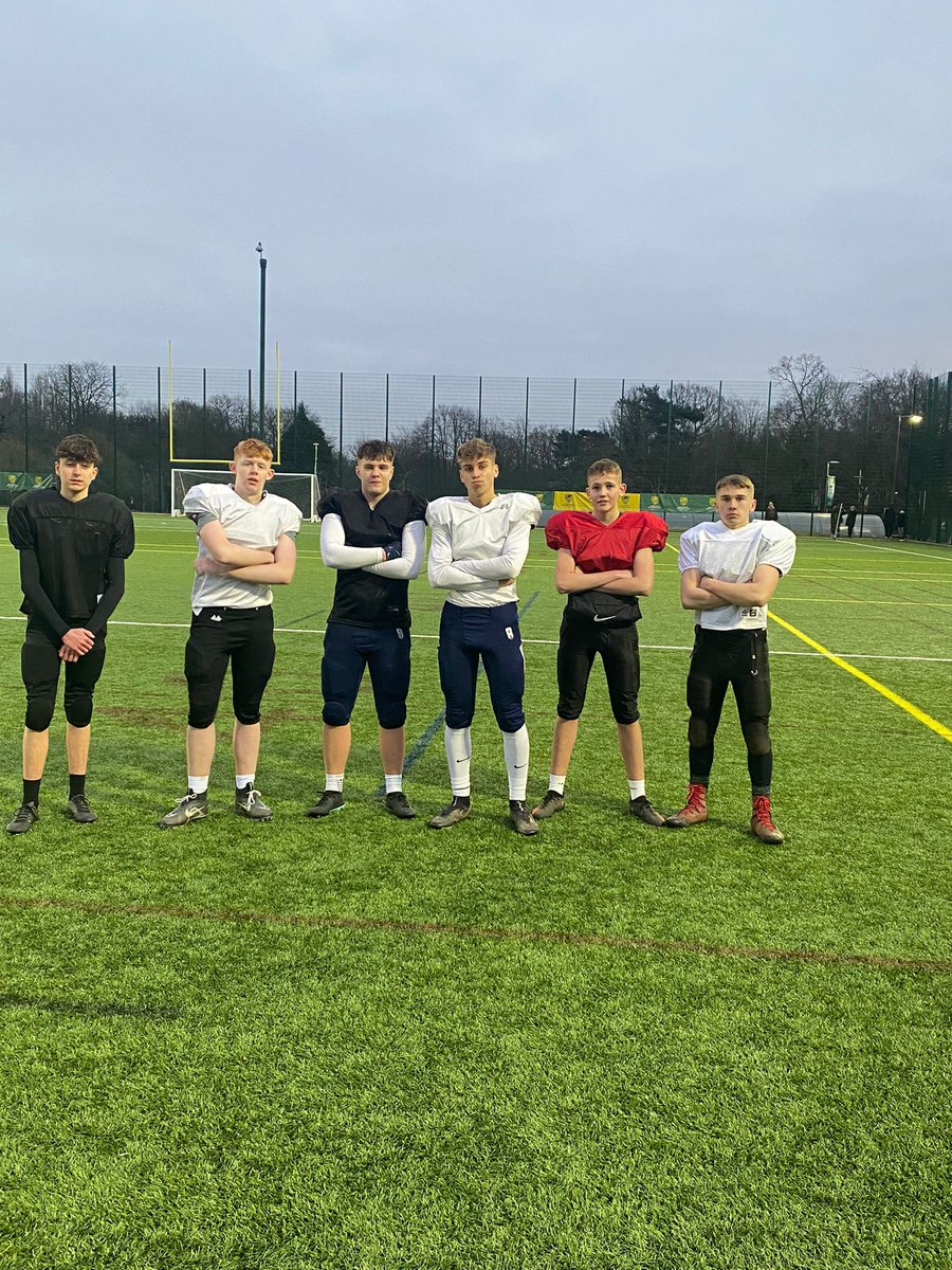 We are super proud of our 5 @gblions_u17 trialists today:
Defensive back Lewis Breheney
Receiver @charlie_coates15 
Linebacker @__jakemarriott 
Quarterback @woodlockthomas 
Running Back @harry_sport06 

And established GB player @jayrobbo4 fighting to retain his spot in the squad