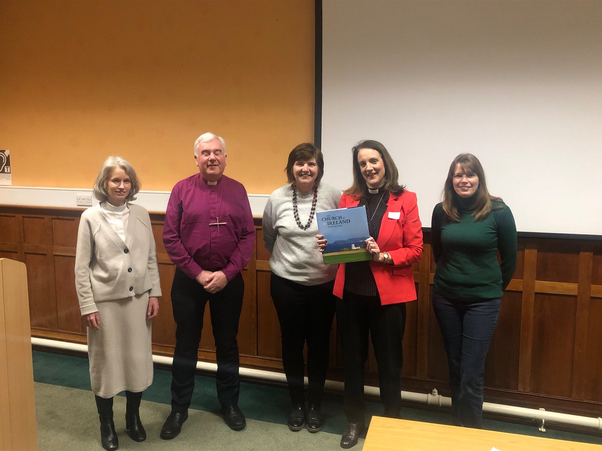 JillLCDuff's tweet photo. Heart thoroughly warmed by @churchofireland vocations retreat at Dromantine inc prayer at dawn #PlaceOfLight 🔥 https://t.co/J7H4XbPhQc