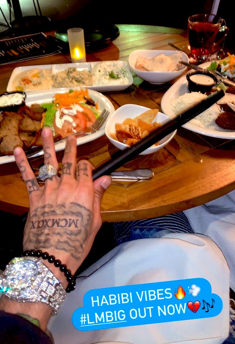 lilchronicccc's tweet photo. HABIBI Vibes.. 💨🔥💔🎶 #LMBIG https://t.co/g6sOsRFMbG