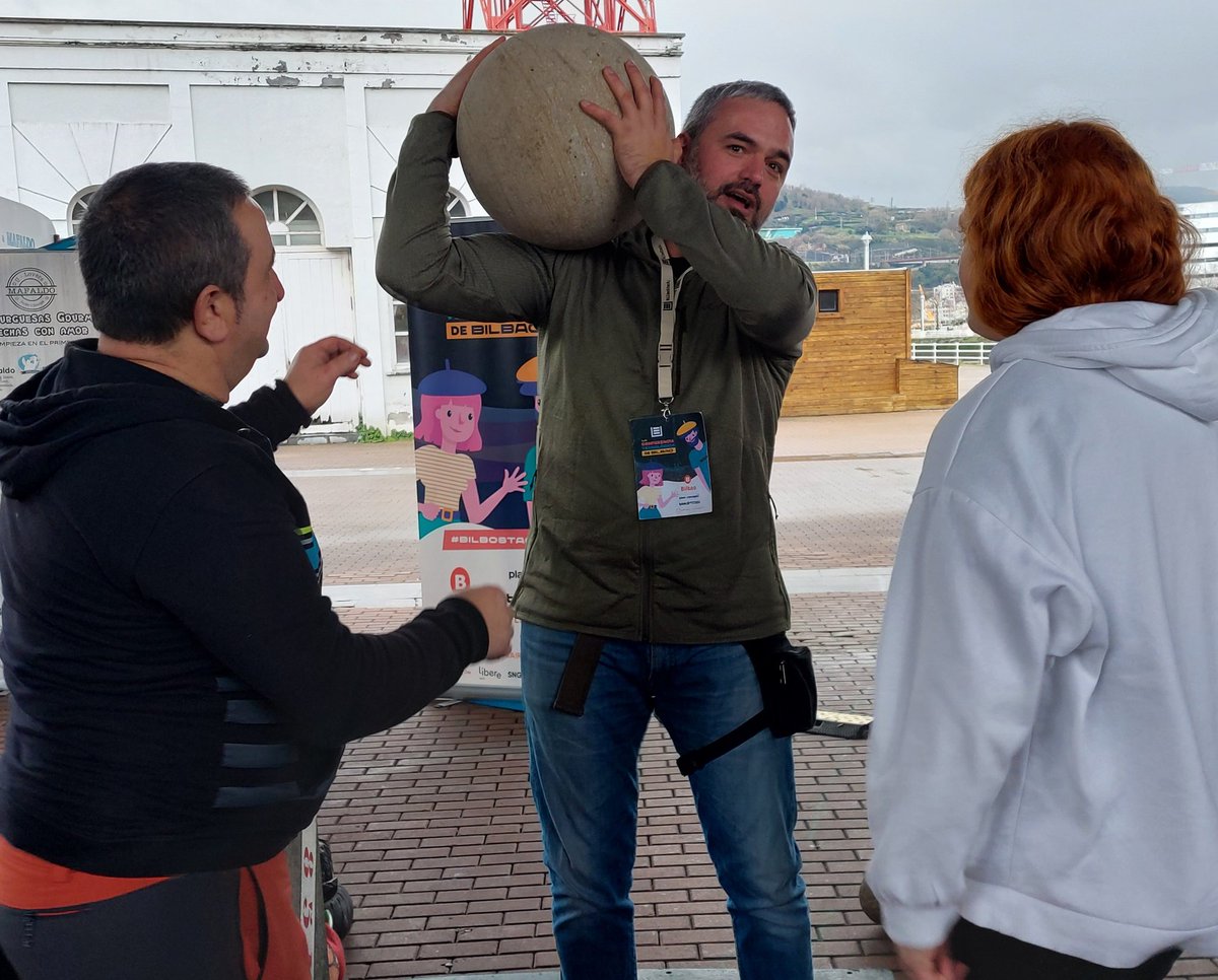 eddieFeretro's tweet image. Bueno, hicimos lo q pudimos:

#bilbostack2023