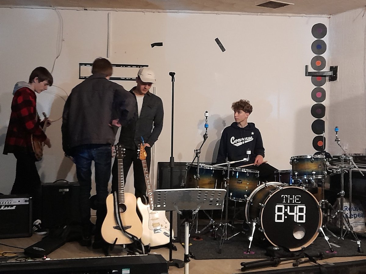 the8_48's tweet photo. Join us live from 8.30pm at O'Briens in Barry. 
#the8_48 #nowinaminuteep #30daystogo  #walesmusicscene #unsignedrockband #unsignedband #livemusic #music #welshrockband #cardiffmusic #livegig https://t.co/M0jT2wwHFE