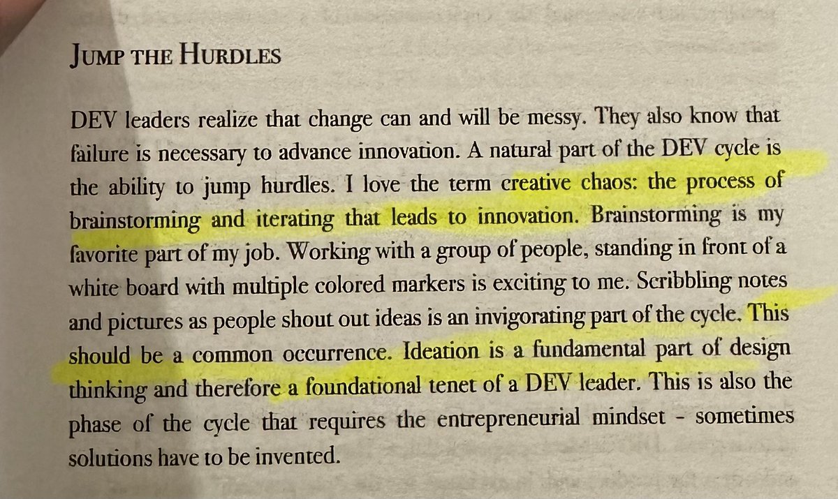 Hatton4Jillian's tweet photo. Creative  C H A O S! 
Innovation is creative chaos! How empowering would it be for students if we encouraged this type of brainstorming in our classrooms? #DEVLeader #LIUEdTech @NaglersNotions https://t.co/rd0OOPYXbW
