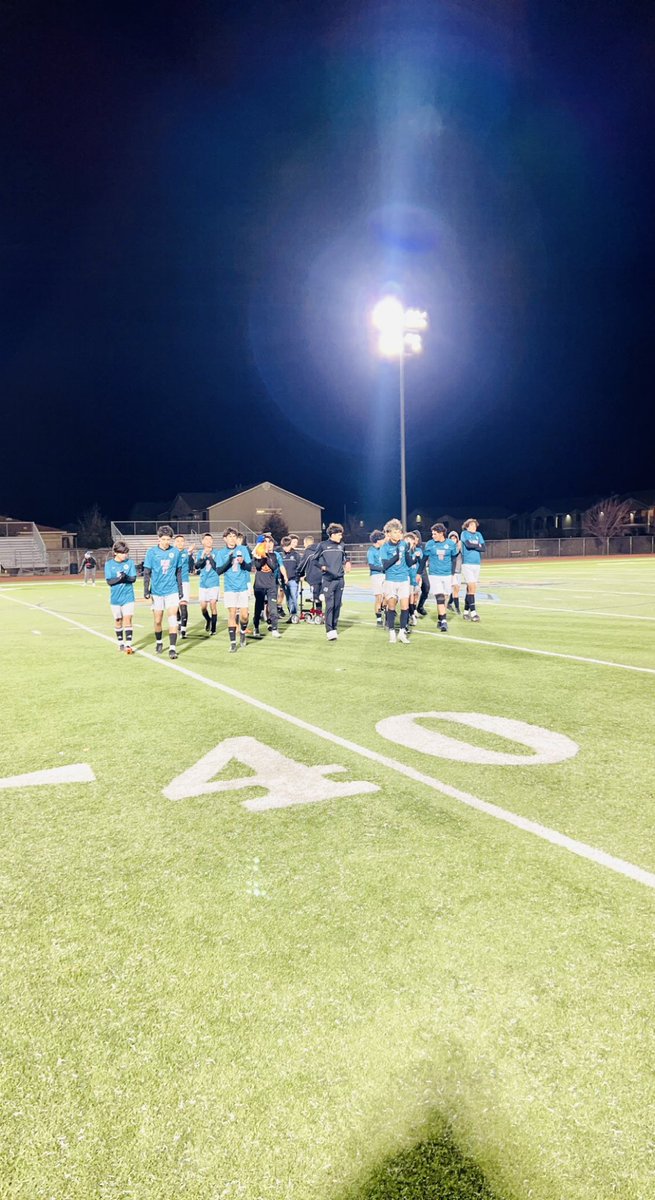 MGarcia_PHHS's tweet photo. Buena semana para nuestro JV &amp; Varsity. Varsity is finding the meaning of becoming a Resilient Team. JV on the other hand, is learning that their potential can bring much success to our program. TRUST THE PROCESS, BELIEVE IN THE PLAN. Paso a paso. @CLopez_PHHS @PHills_HS #RISE https://t.co/JYrXrmbzo6