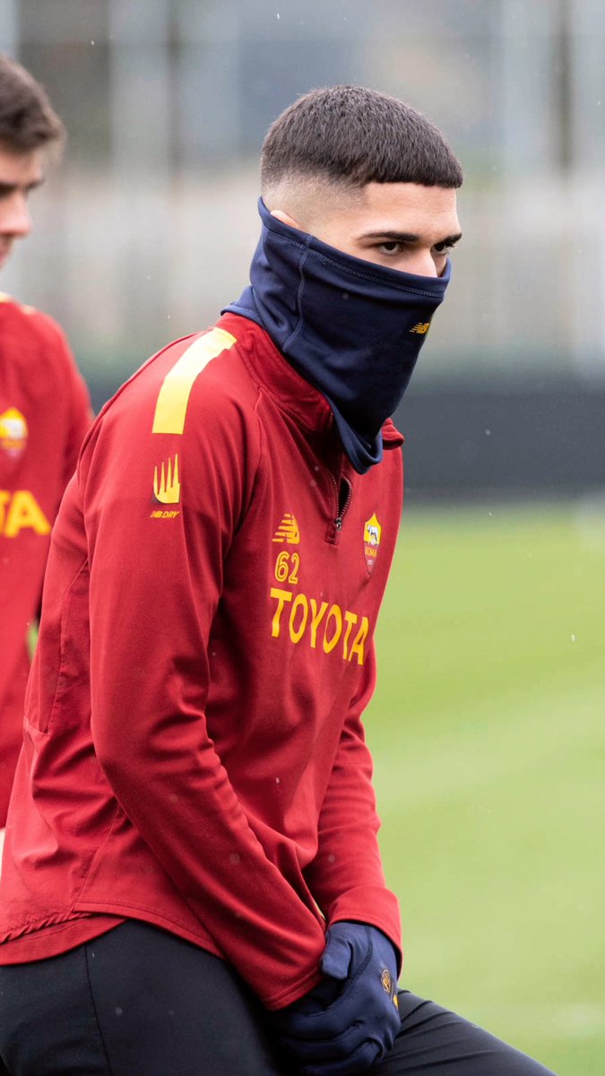 cvolpato10's tweet photo. 🥷🥶 https://t.co/BuBfXLraVk