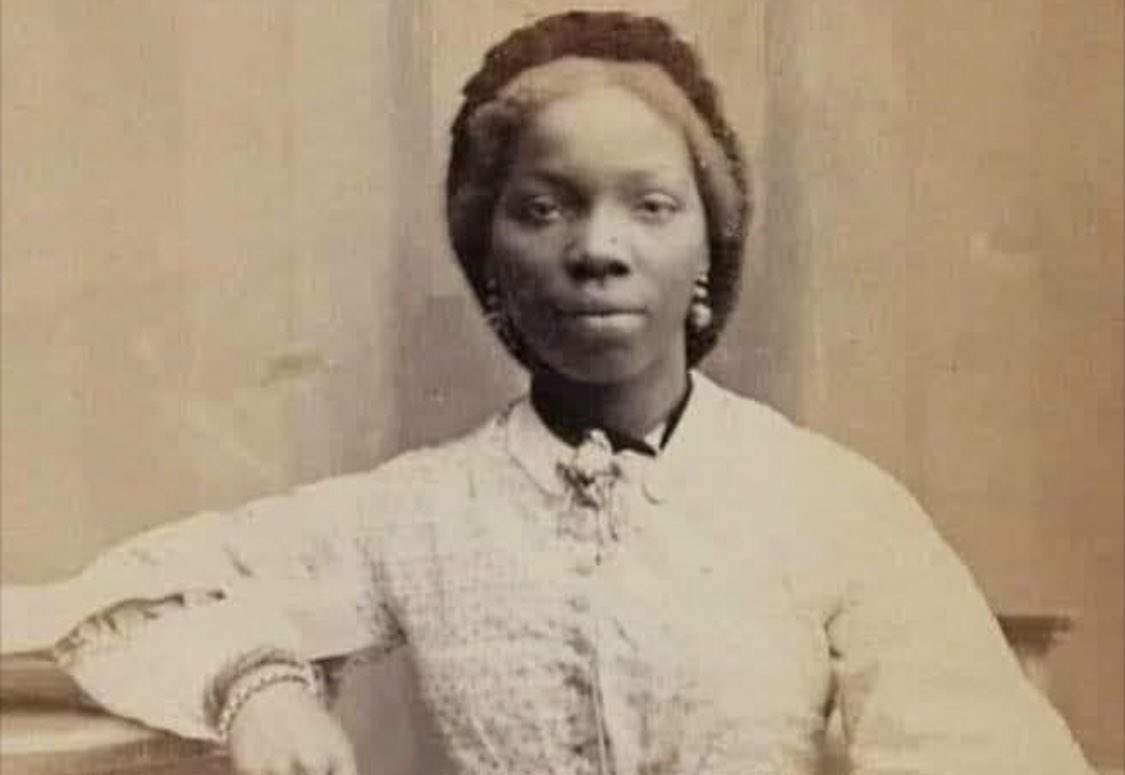 Lydia Montes de Oca J. tweet media