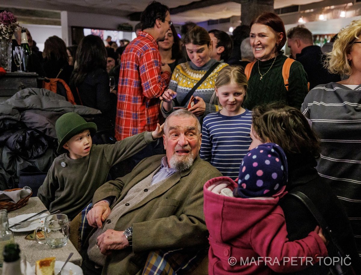 Karel ze Mlejna. @volimkarla2012 #prazskakavarna