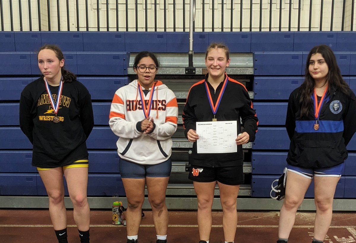 Minooka_GirlsWr's tweet photo. OPRF Invite Champion @LanieCecala https://t.co/OiHvof1jQa