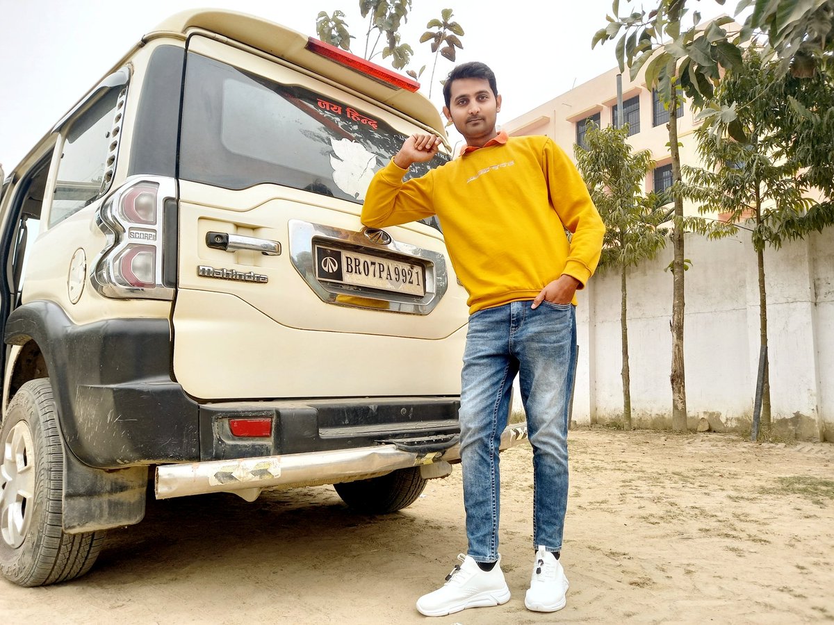 ebadur_rahman07's tweet photo. The best color in the whole world is the one that looks good on you
#yellow💛 #faishion #photoshoot #photooftheday #photography https://t.co/gxce4KVV7Z