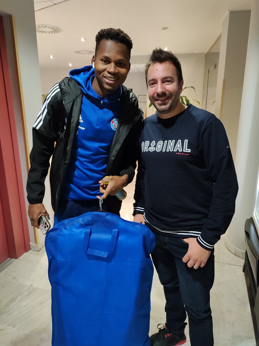 En weekend en Alsace j'ai pu revoir Habib Diallo un plaisir d'échanger quelques minutes avec lui . #fcmetz <a href="/FCMetz/">FC Metz ☨</a>