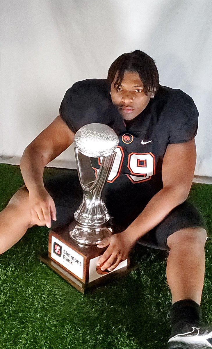 1AlexRobinson's tweet photo. Great visit at East Central Oklahoma thank you @LitrentaJohn @RylandWidener99 @CoachSweeny @FootballDesoto https://t.co/b6YpFRnZW9