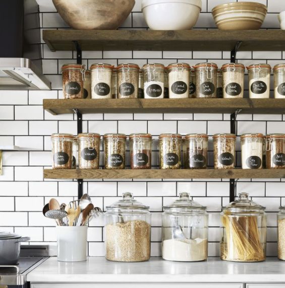 RetailRotts's tweet image. Kitchen organization doesn't have to be boring! Add a touch of personality and style to your kitchen with our organization inspiration. #kitchenorganization #kitcheninspiration #kitchenideas #kitchenstorage #kitcheninterior