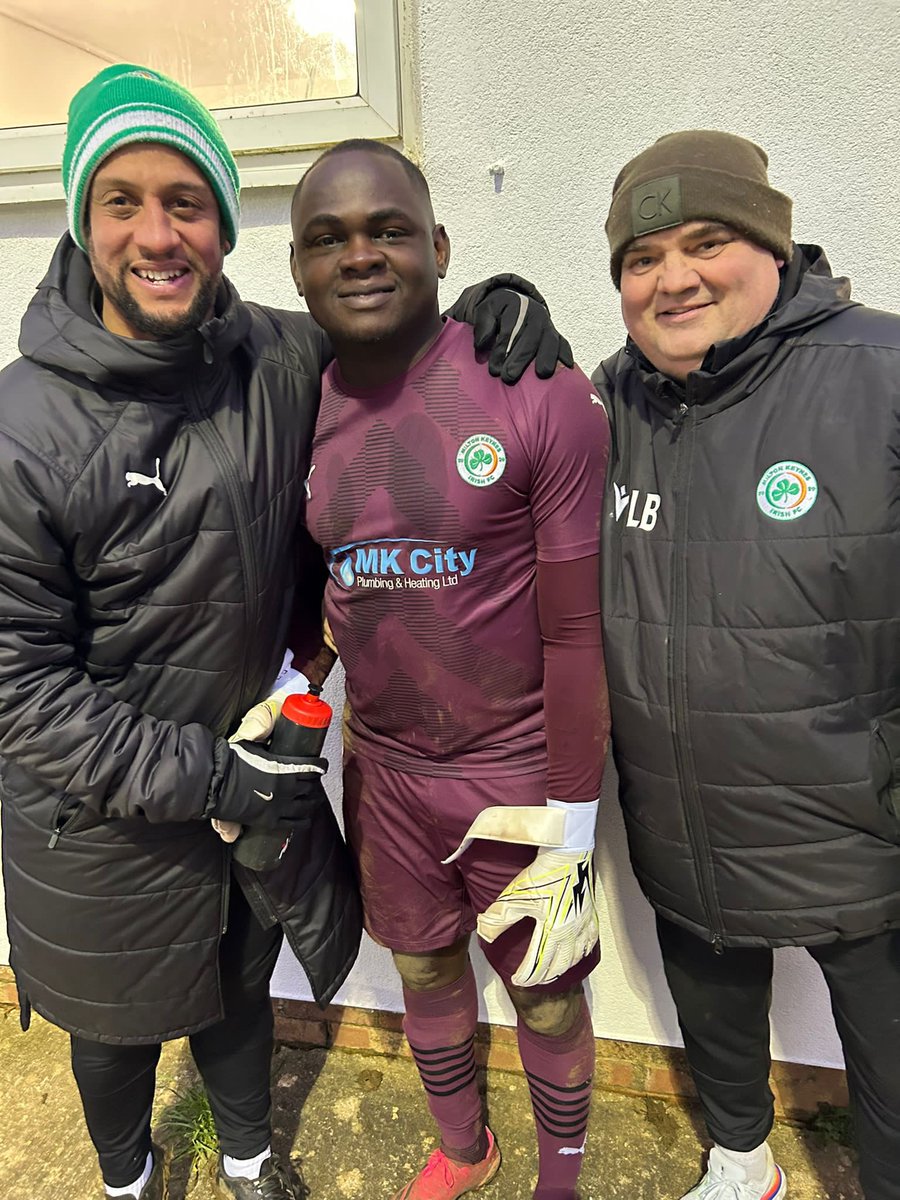👏☘️ | MAN OF THE MATCH

Owusu Kyeremetang is our Man Of The Match in todays 2-0 win away to Easington Sports! A huge penalty save at 1-0 followed by a one on one save played a vital role in securing us all three points and a clean sheet!

#UpTheIrish #NonLeague