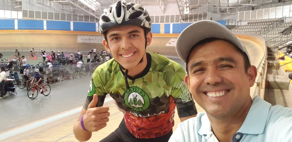 KeyRazon's tweet photo. Echándole porras a mi campeón rumbo a los nacionales. #KeyRazón https://t.co/LyejaHgYL0