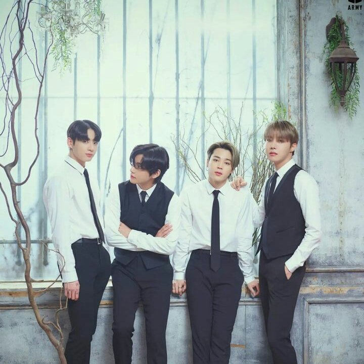 ohmanholysheets's tweet photo. I vote bts (@bts_bighit )as the kpop artist of the year at the #TopMusicUniverse https://t.co/TCK6f7PyoP